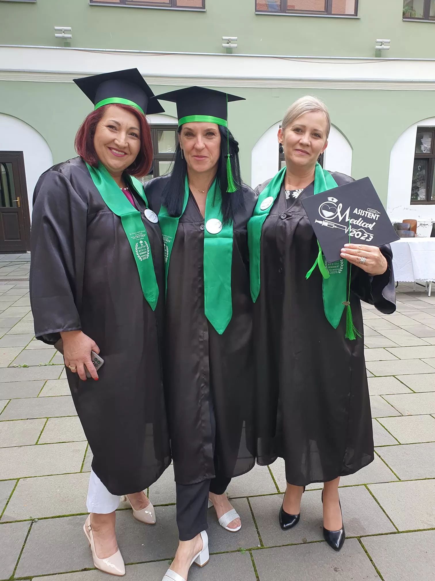 festivitati-absolvire-petrosani